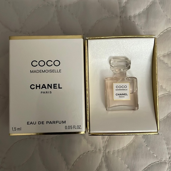 CHANEL Other - Chanel Coco Mademoiselle Mini Perfume Sample
